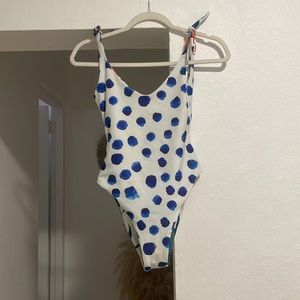 Reversible one piece swimsuit